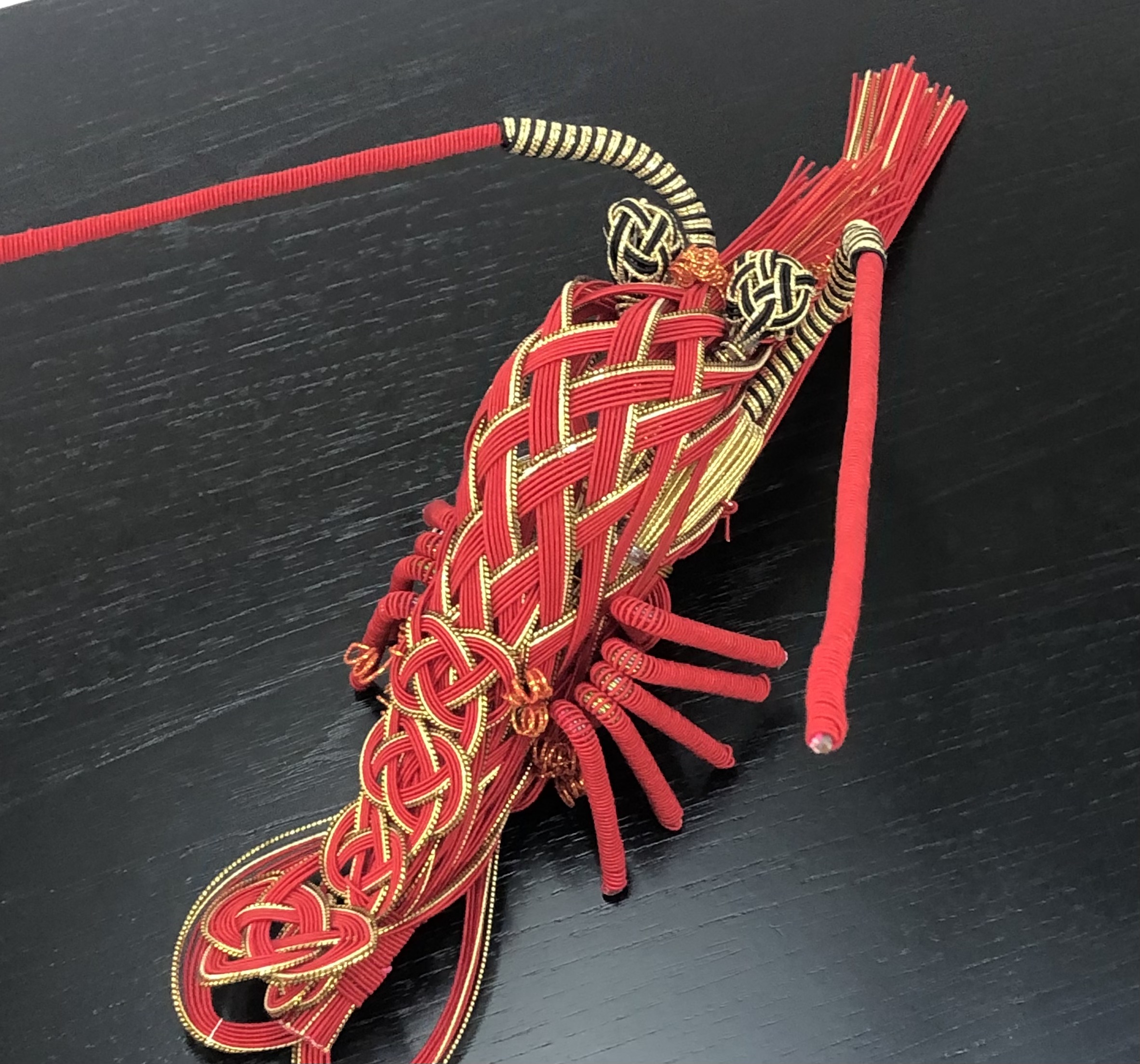 日本のお正月・鏡餅飾り「伊勢海老の水引飾り」